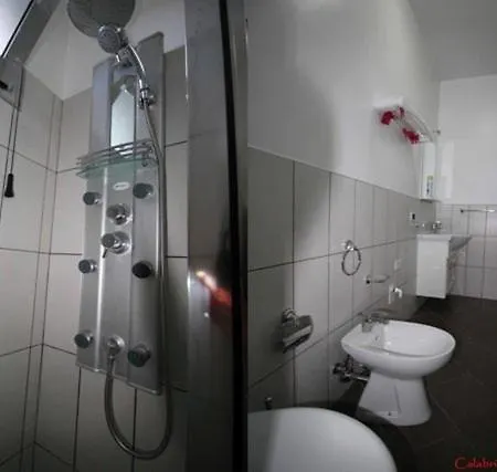 Ginevra Economy Apartament Tropea