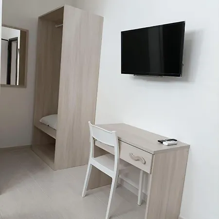 Ginevra Economy Apartament